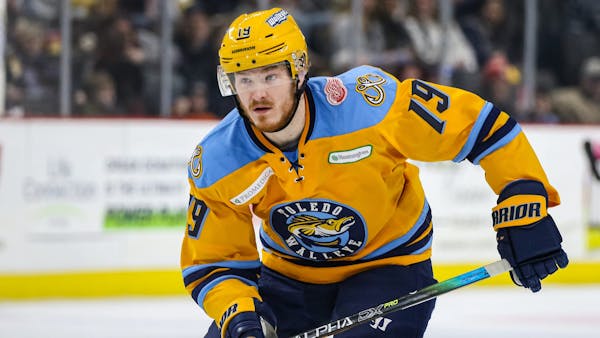 Walleye clinch playoff berth with 4-2 victory over Americans