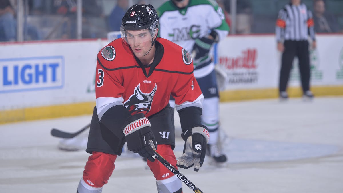Walleye strengthen defensive core with Charlie Curti
