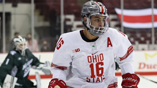 Walleye make a trade; sign forwards Mychan and Preston
